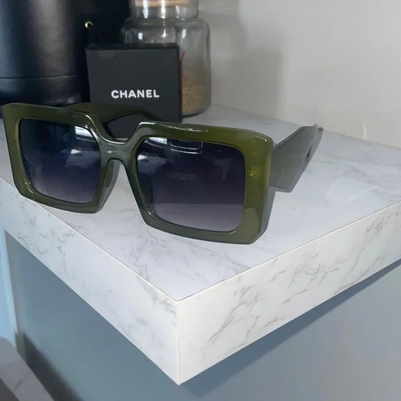 Sunglasses - Picture 1 of 2